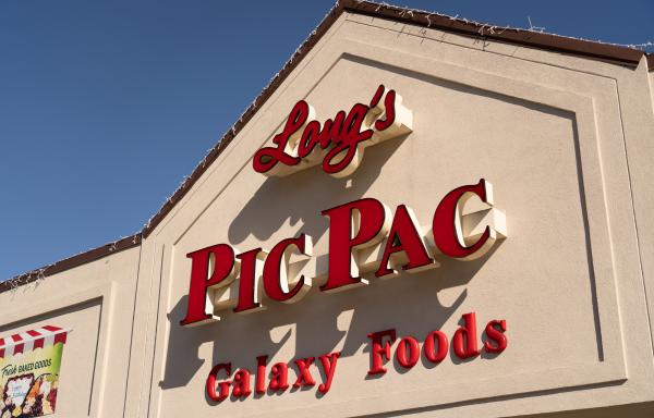 Long's Pic-Pac grocery store