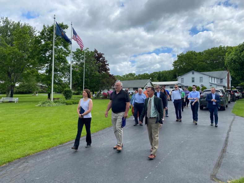 A group tour of Lukan's Farm Resort.