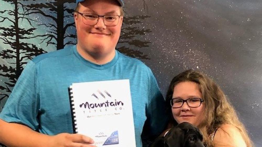 Blue shirt with wife and catdog