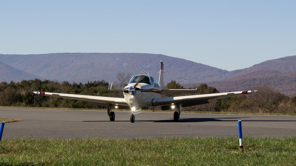 An aircraft landing at Luray Caverns Airport