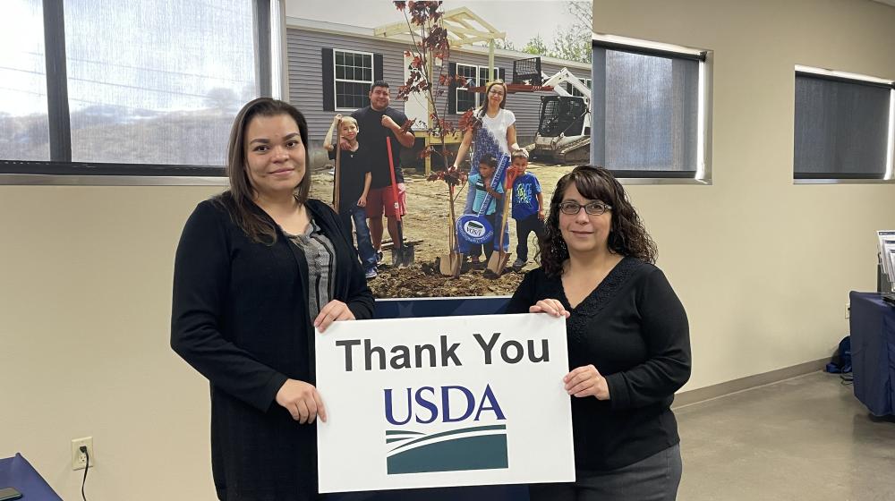 Quintana and USDA SFH Loan Specialist Victoria Martinez