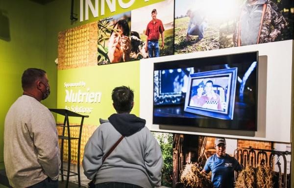 Guests use new technology at Agriculture exhibit