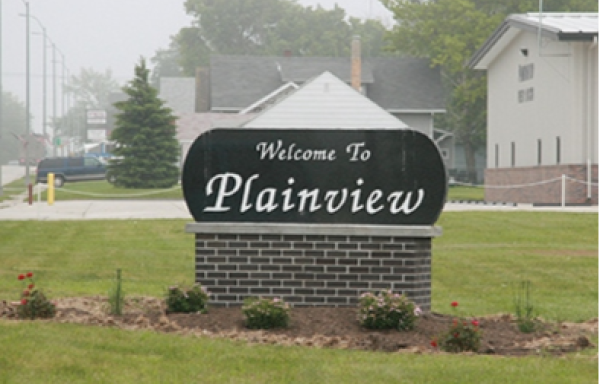 Welcome to Plainview sign.